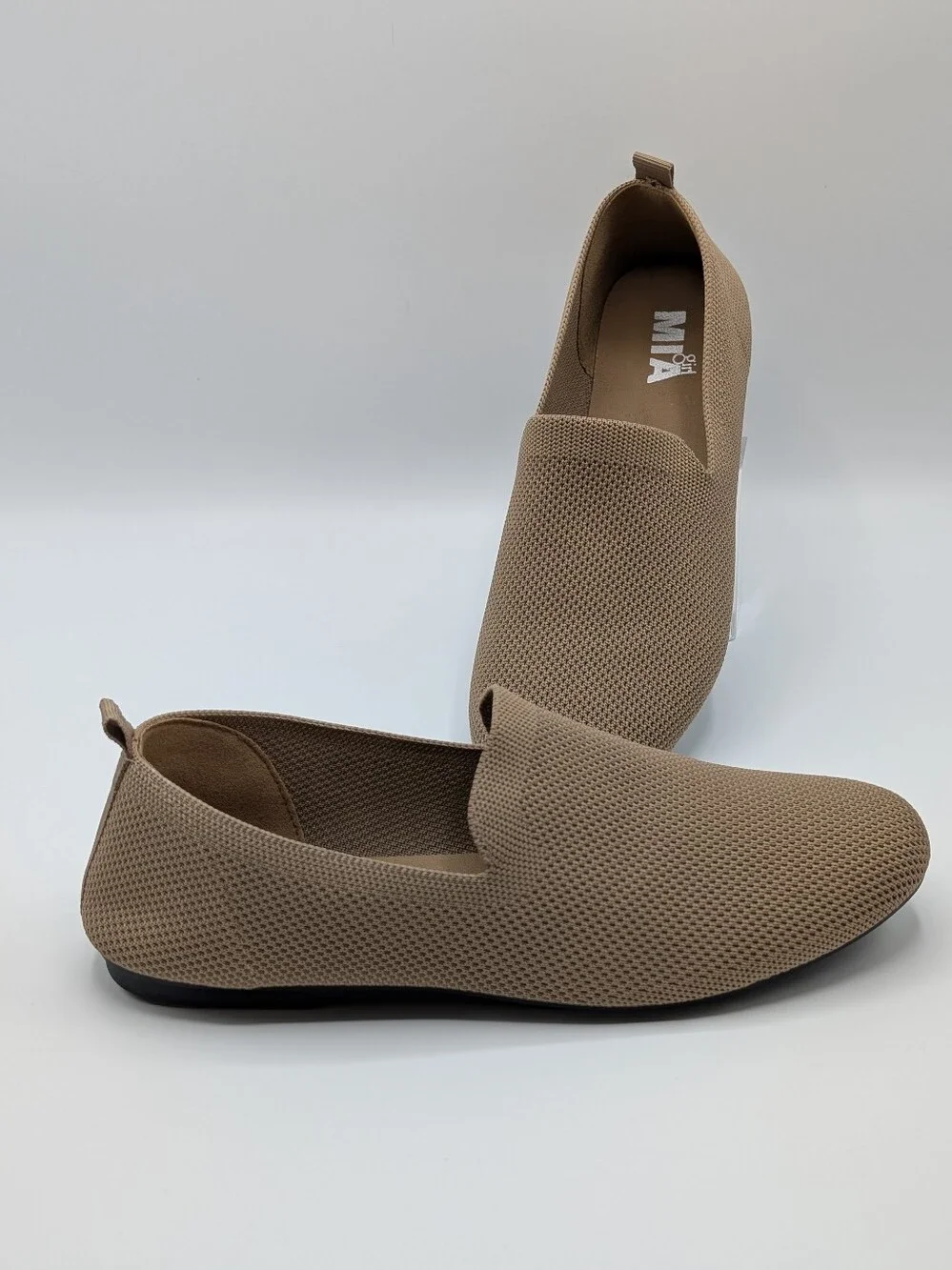 Girl MIA Shoes Women's 7.5 Slip-On Loafers in Taupe Knit Fabric Aby Flats Casual